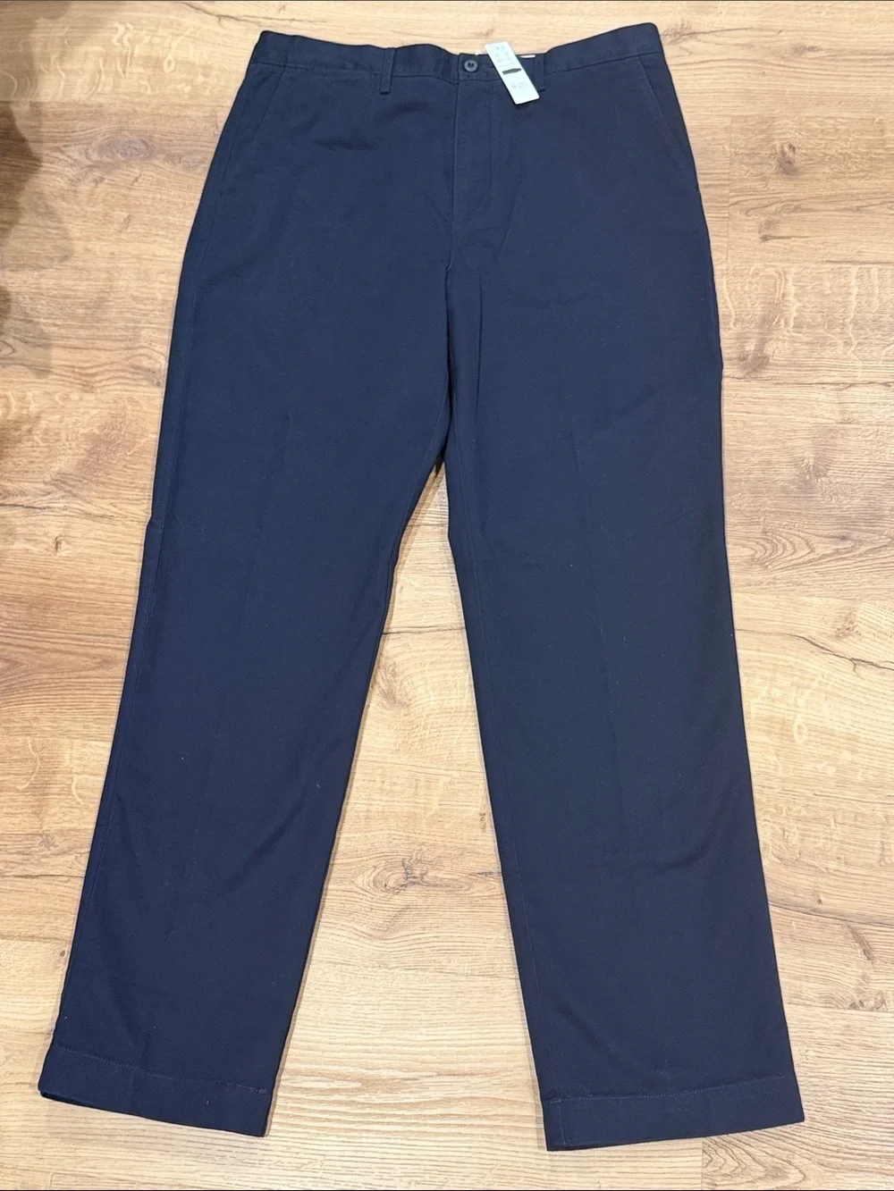 J Crew Broken-in Straight chino pant